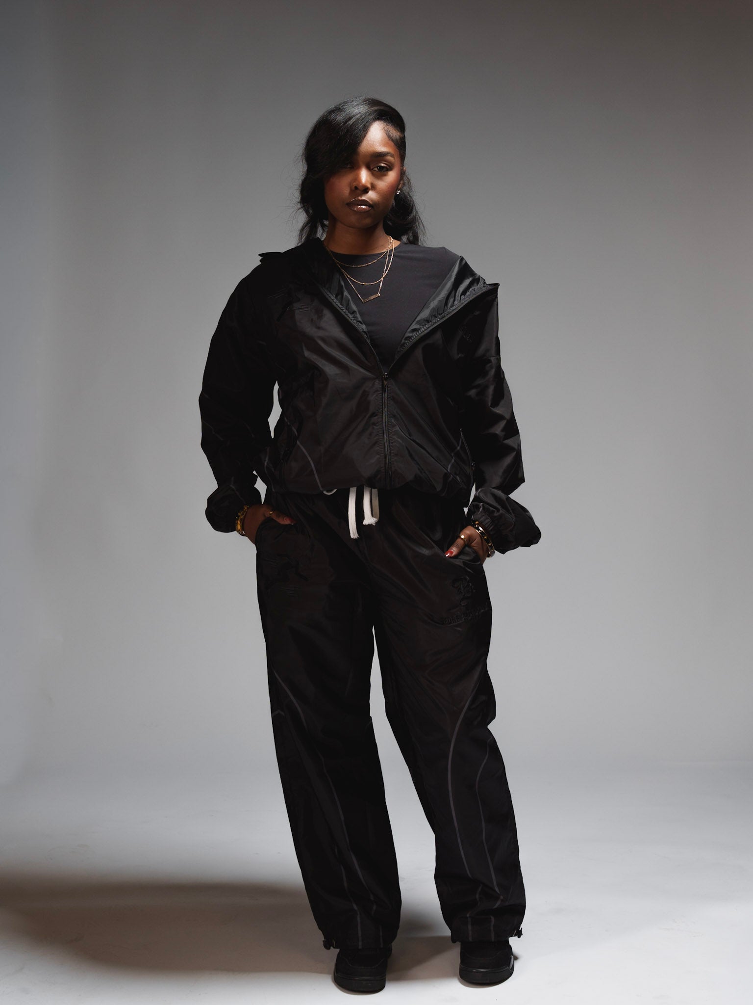 BLACK BACKEND RUNNER JACKET